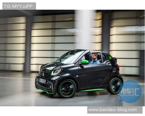 汽车与足球激情碰撞全新广告引领运动潮流与驾驶乐趣的完美结合